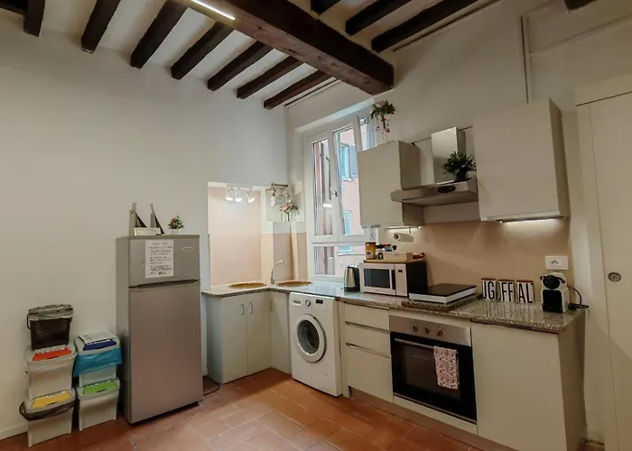 La Sosta 2-casa Accanto Stazione Dei Treni Апартаменти Модена