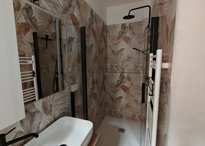 Апартаменти La Sosta 2-casa Accanto Stazione Dei Treni Модена